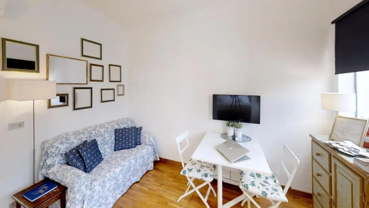 Lovetheroof Spectacularterrace&View - Lovetheapartments Florence 0*,  Italy